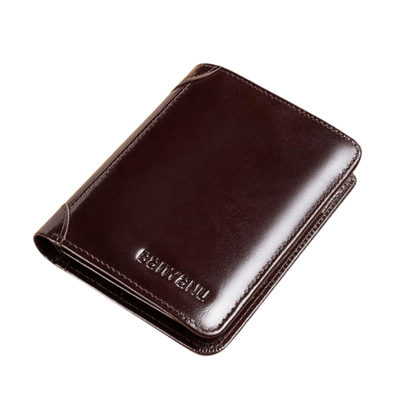 Cartera masculina de cuero color marrón, diseño clásico y elegante, fondo blanco.